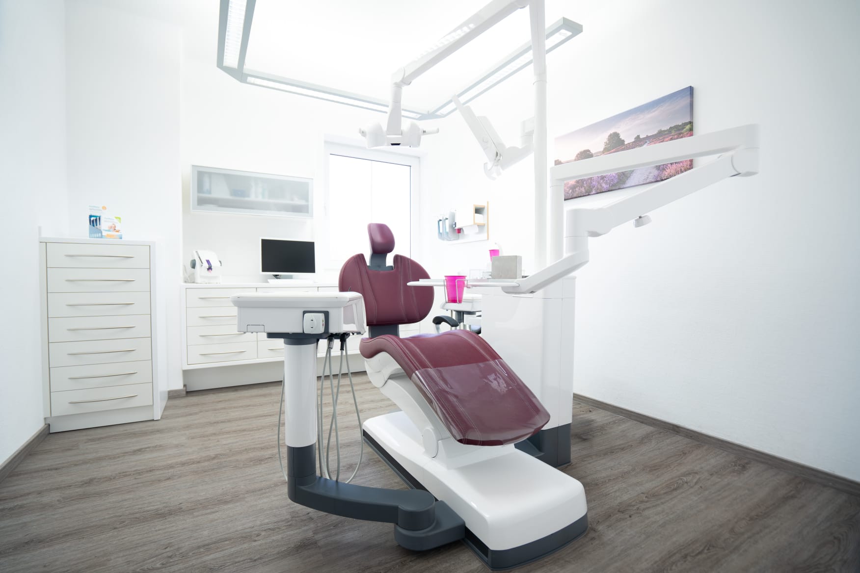 chair dentist